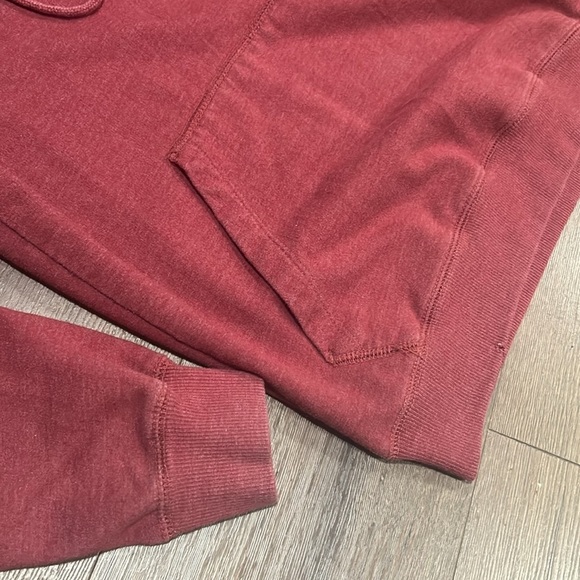 Volcom Sweater ! Medium ! - Picture 3 of 5